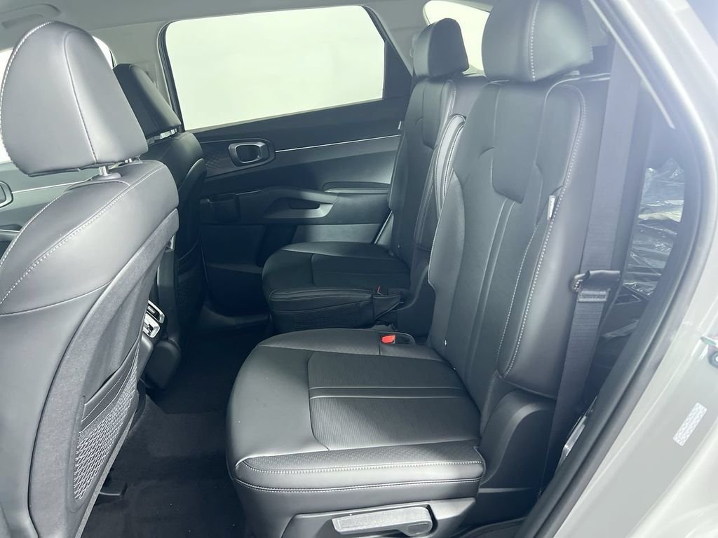 New 2026 Wolf Gray Kia EX image 26