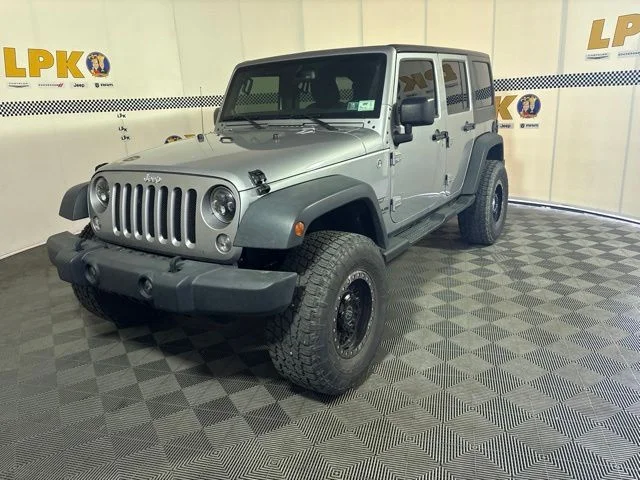 Used 2014 Billet Metallic Clearcoat Jeep Unlimited Sport image 7