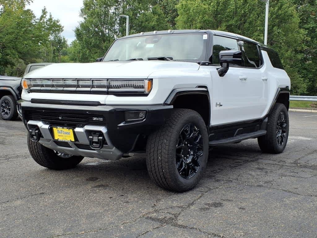 2026 GMC Hummer EV 2X SUV's photo