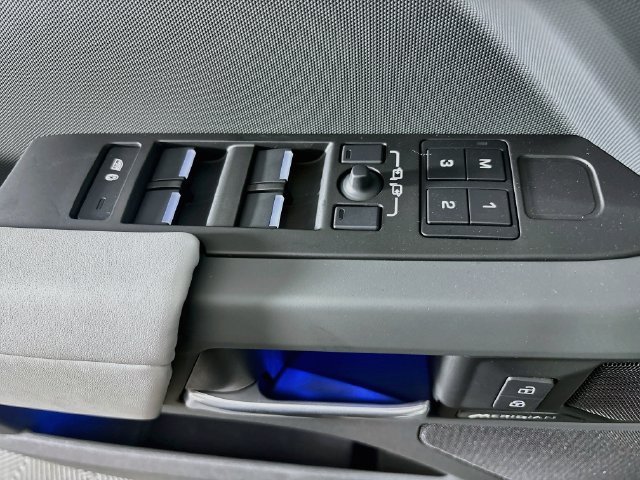 New 2026 Gray Land Rover S image 19