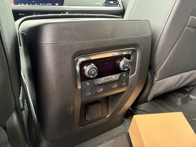 New 2026 Sterling Gray Metallic Chevrolet High Country image 18