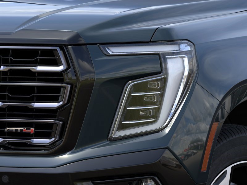 2026 GMC Yukon AT4 Ultimate - Photo 10