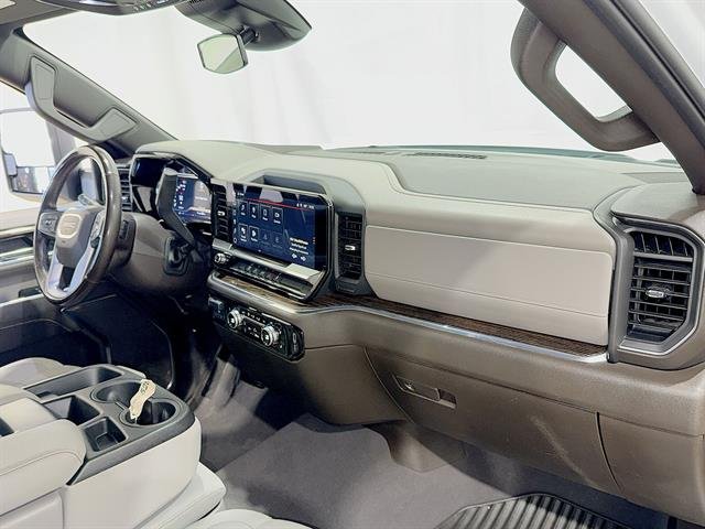 Used 2024 Summit White GMC SLE image 26