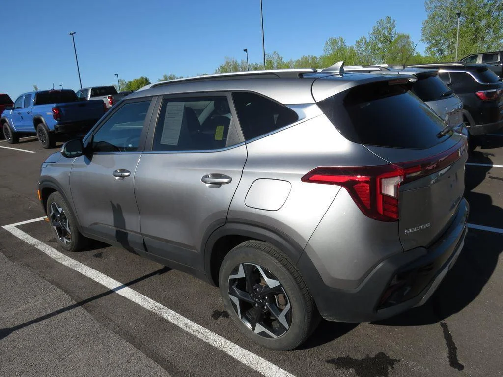 Used 2024 Steel Gray Kia EX image 7