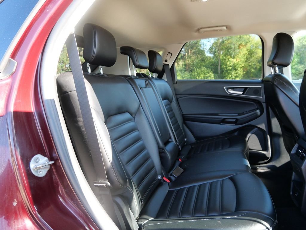 Used 2021 Red Ford SEL image 14