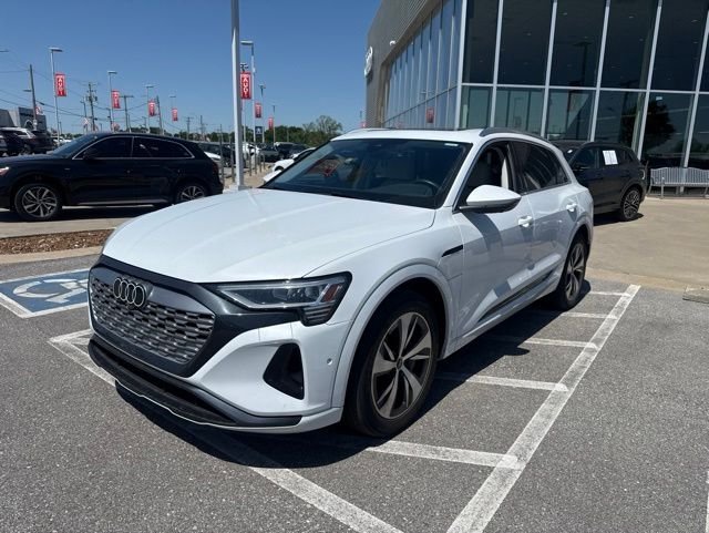 2024 Audi Q8 e-tron 55 114 kWh Premium Plus quattro's photo