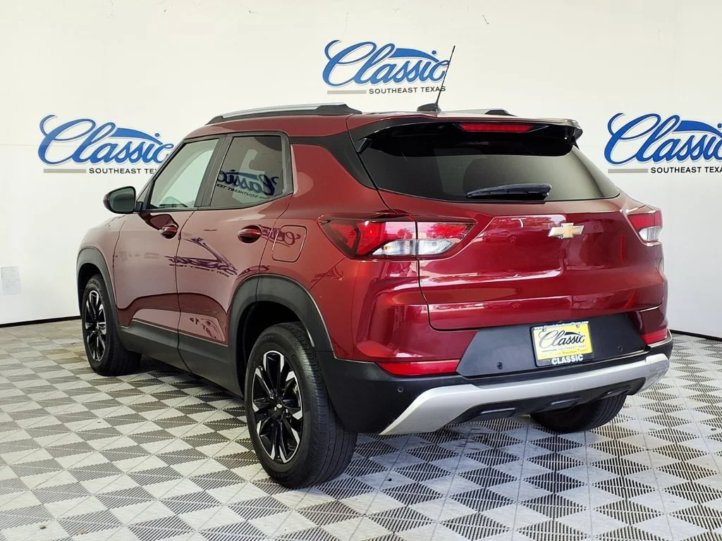 Used 2023 CRIMSON METALLIC Chevrolet LT image 2