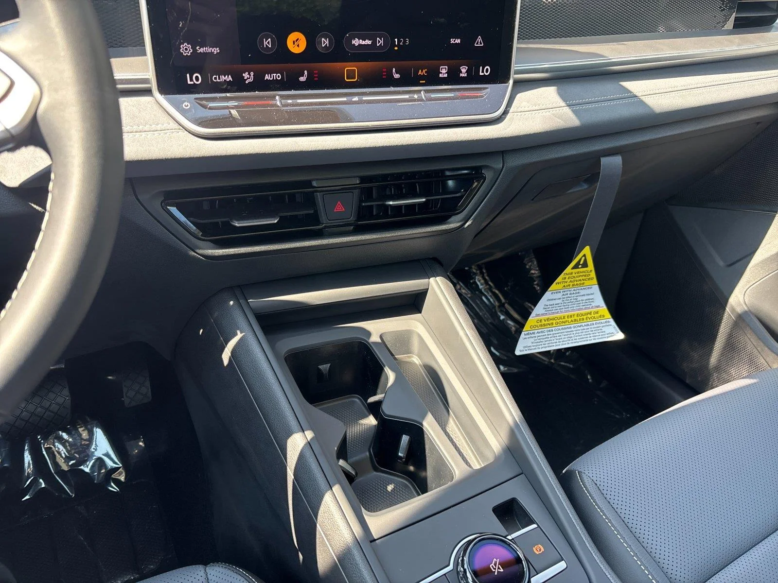 New 2026  Volkswagen SE image 26