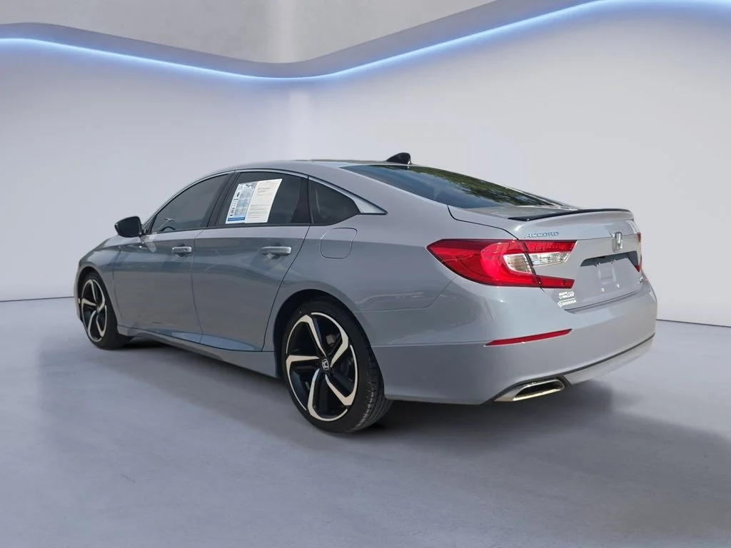 Used 2022 Sonic Gray Pearl Honda Sport SE image 3