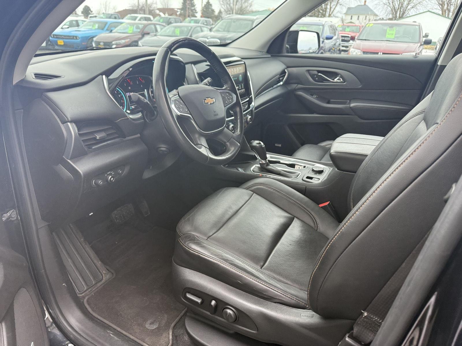 2018 Chevrolet Traverse Premier - Photo 11