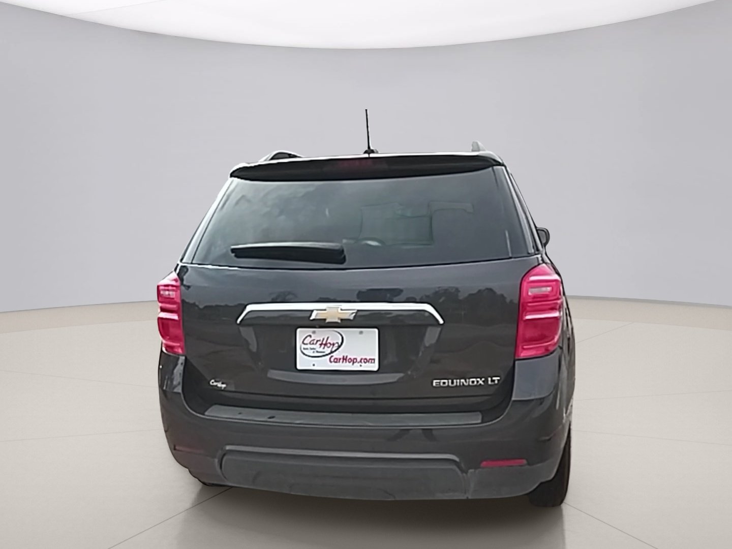 Used 2016 Gray Chevrolet LT 2WD image 4