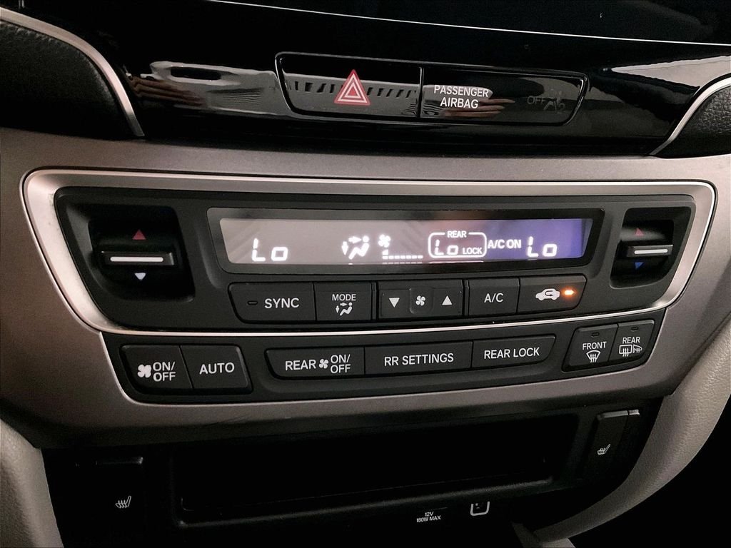 Used 2019 Silver Honda EX image 26