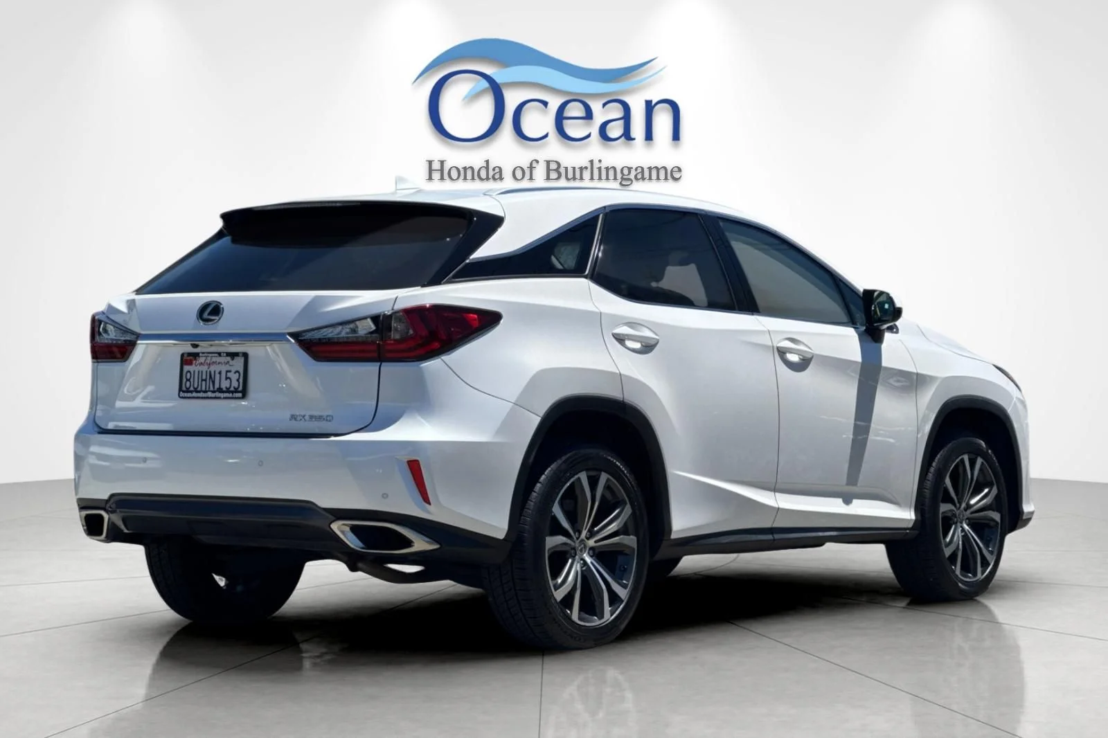 Used 2017 White Pearl Lexus 350 image 4