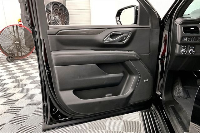 Used 2023 Onyx Black GMC AT4 image 18
