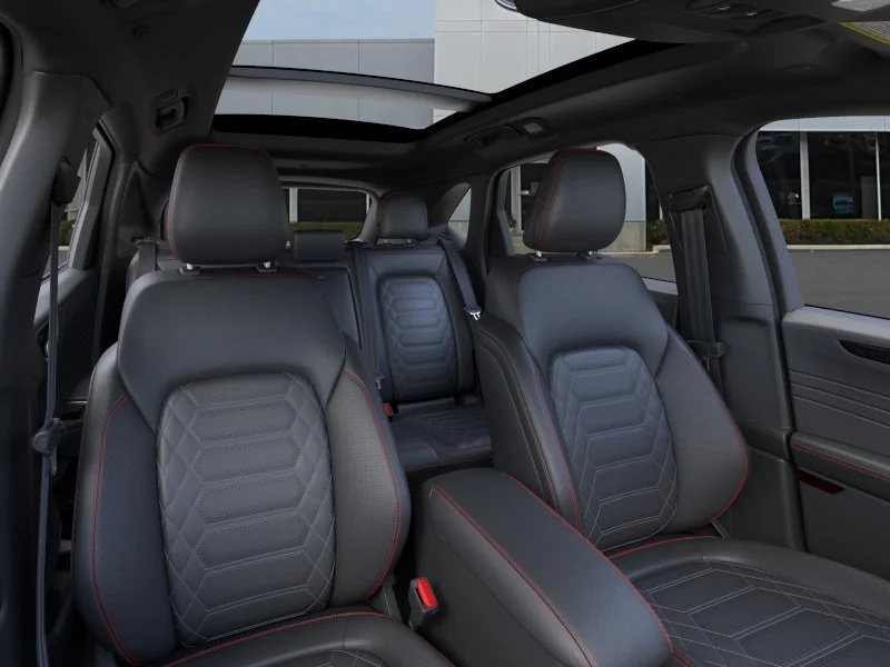 New 2024 Star White Metallic Tri-coat Ford ST-Line Elite image 10