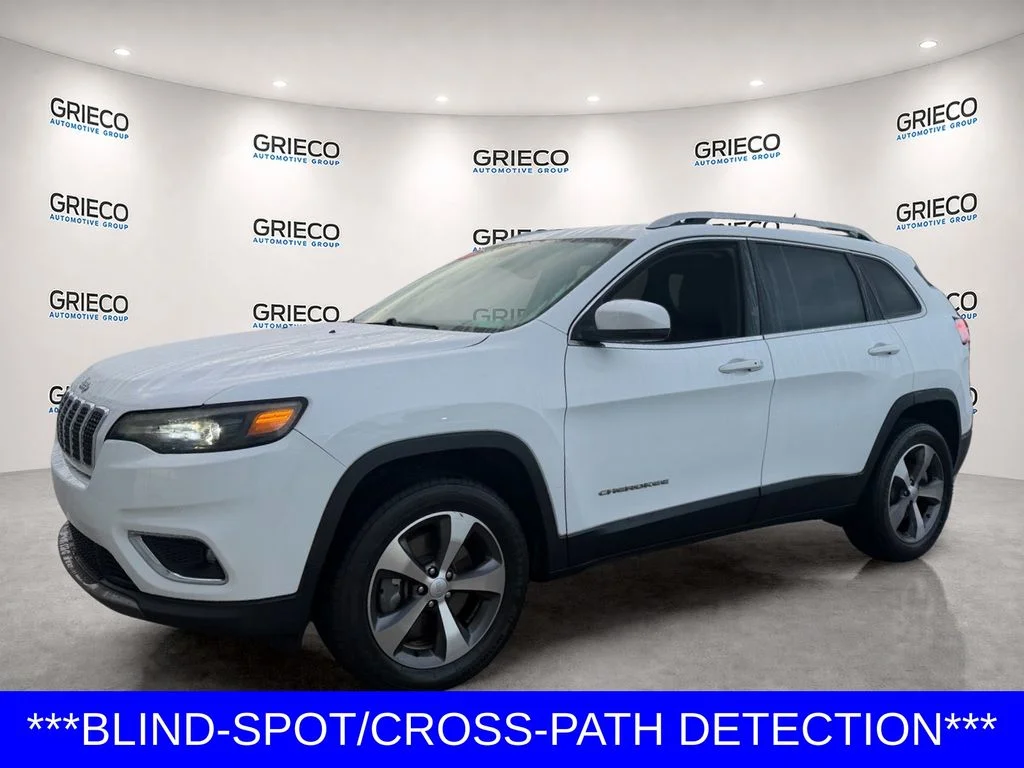 Used 2020 White Jeep Limited image 3