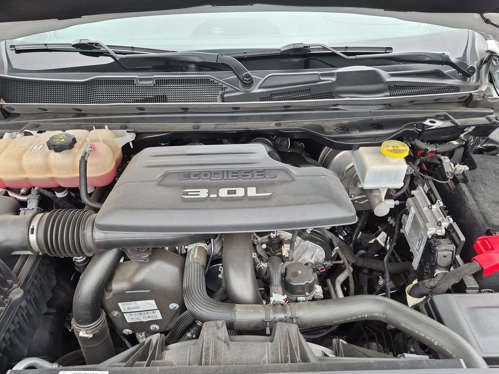 Certified Used 2022 White Ram Laramie image 32
