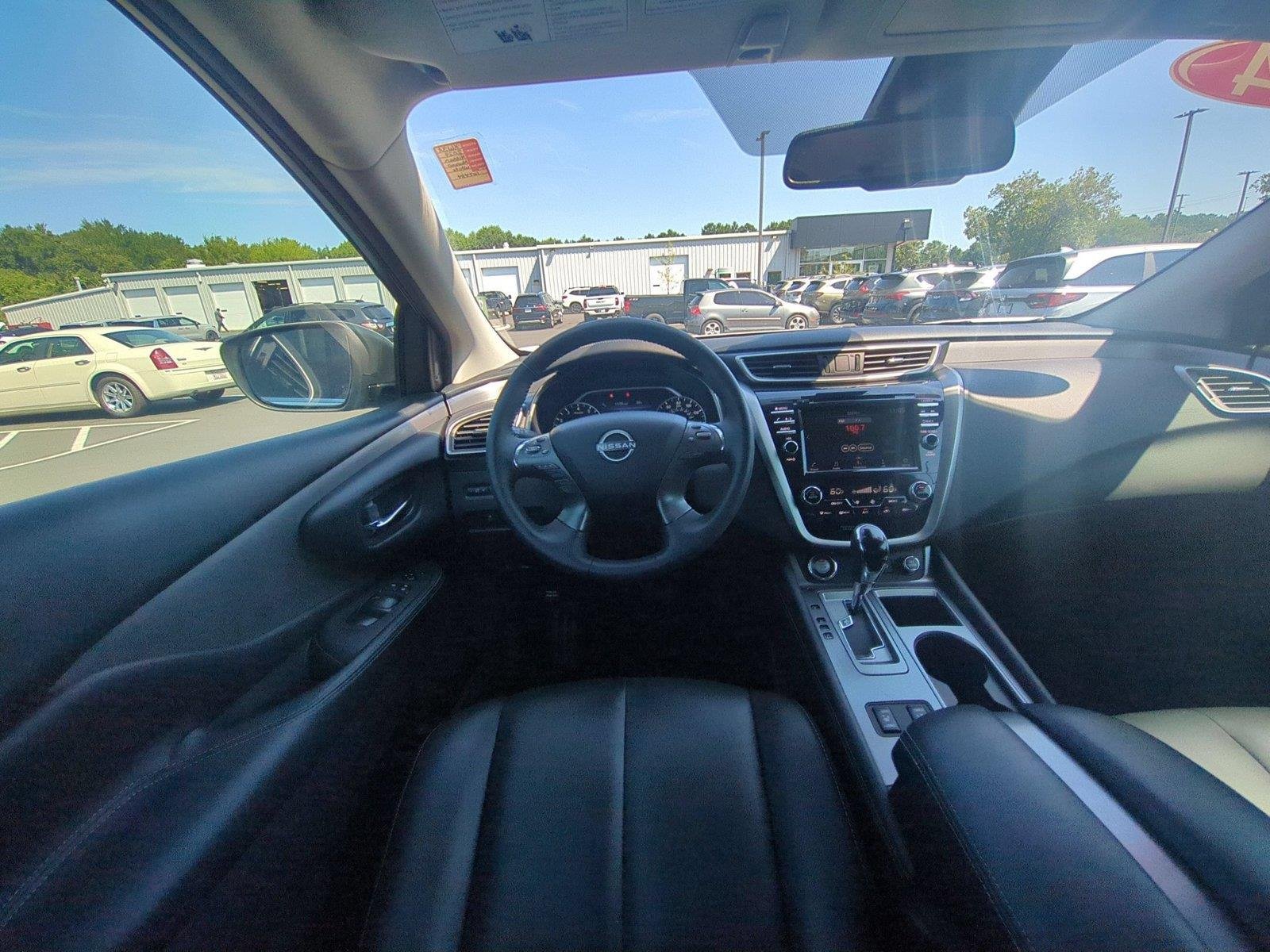 Used 2024 WHITE NISSAN SV image 33