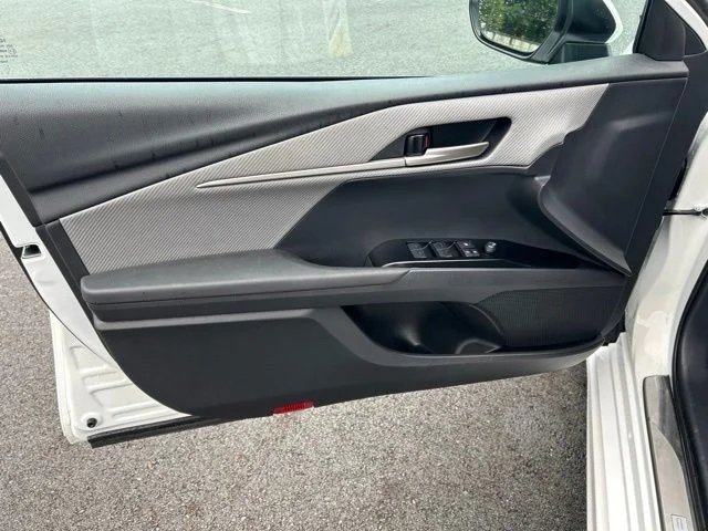 Certified Used 2025 White Toyota SE image 21