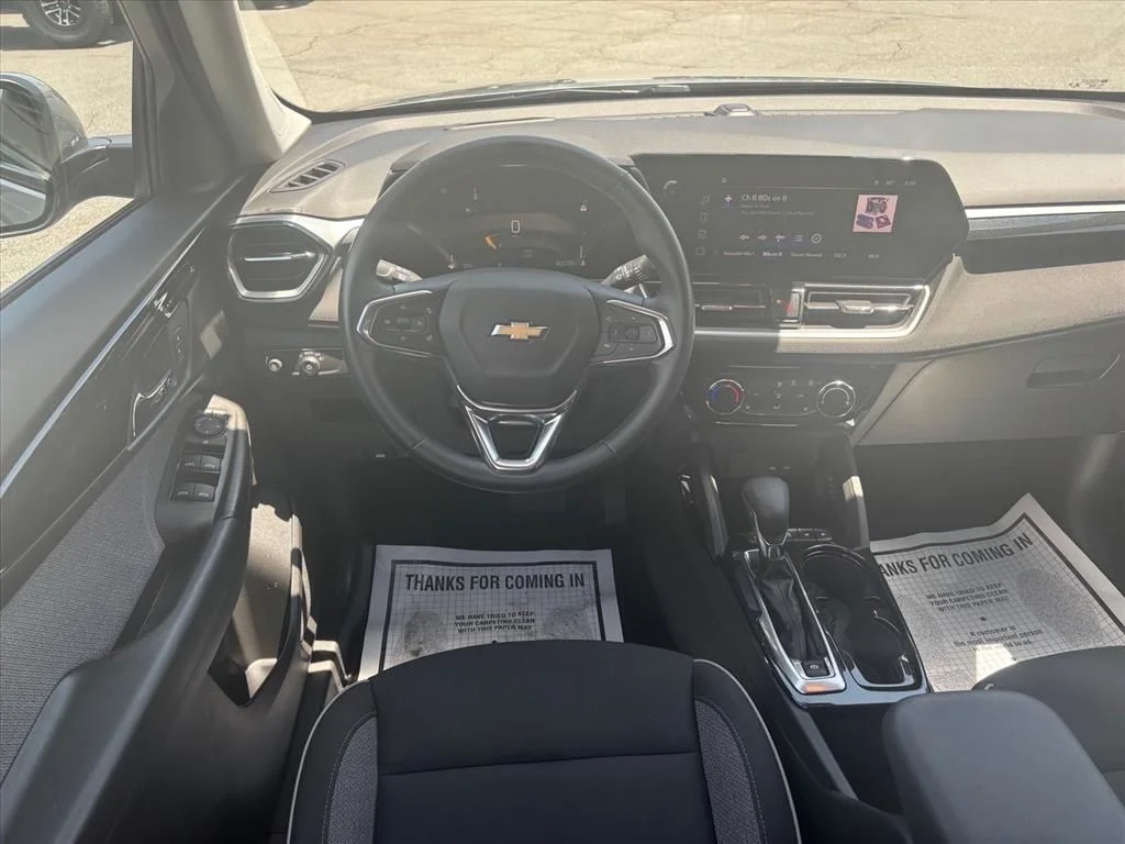 Used 2024 Gray Chevrolet LT image 3