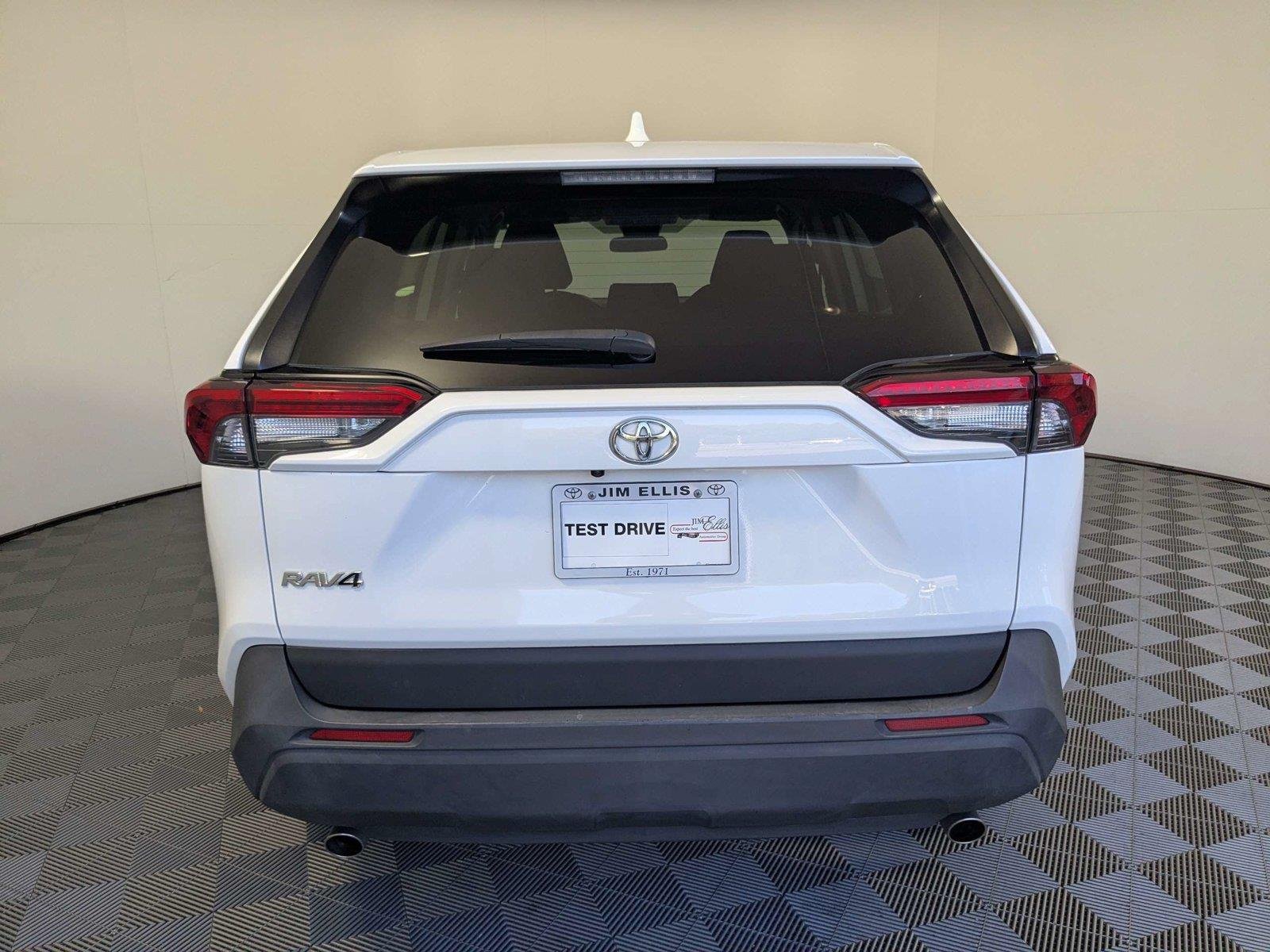 Certified Used 2024 Ice Cap Toyota LE image 6