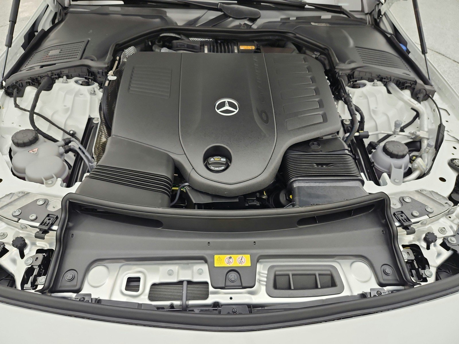 New 2027 Polar White Mercedes-Benz CLE 450 4MATIC® Coupe image 12