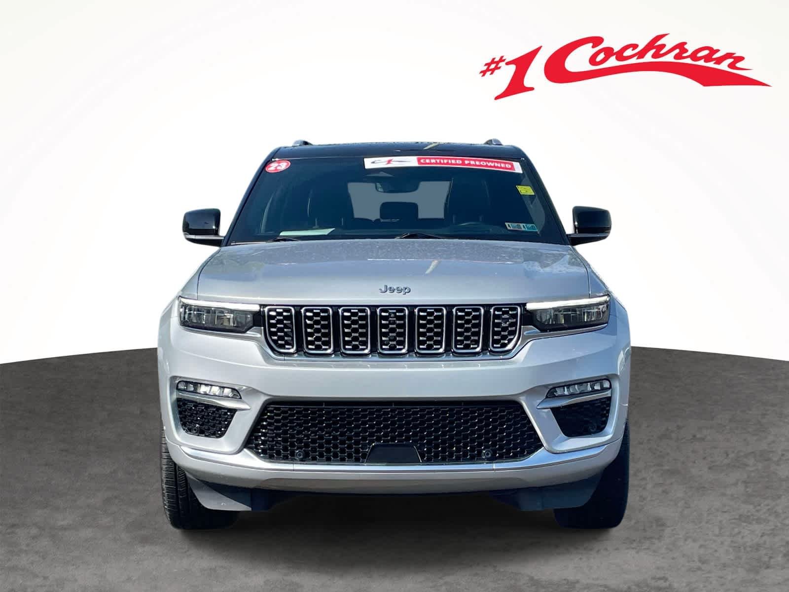 Used 2023 Silver Jeep Summit 4x4 image 12