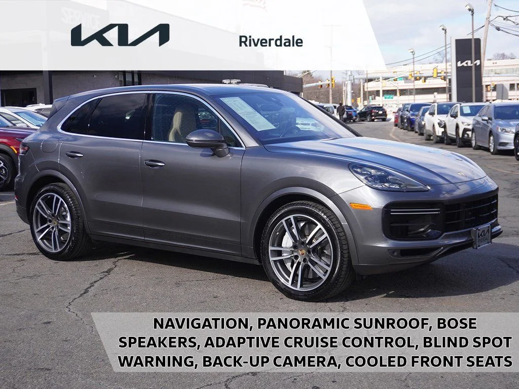 2020 Porsche Cayenne Turbo's photo