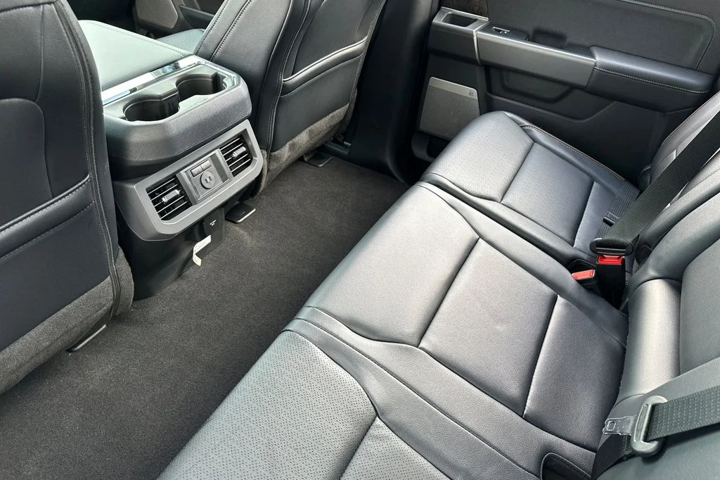 New 2025 Blue Metallic Ford F-250® Lariat® image 12