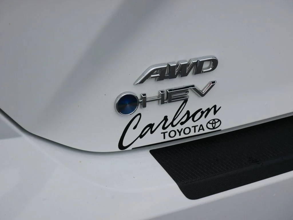 Used 2025 White Toyota SE image 10