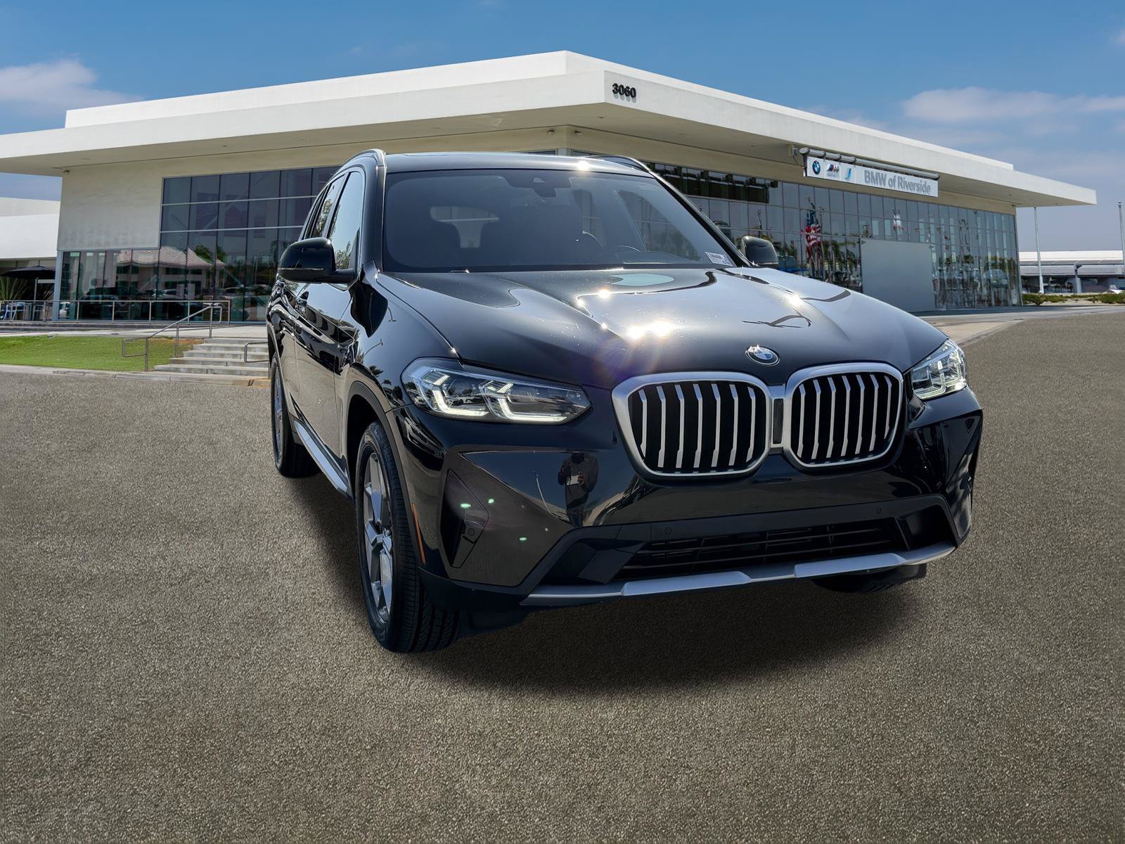 Certified Used 2024 Jet Black BMW sDrive30i image 2