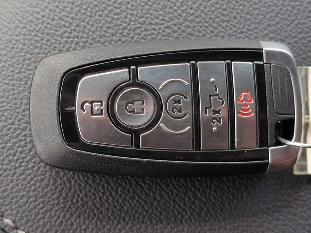 New 2026 Carbonized Gray Metallic Ford F-250® Lariat® image 30
