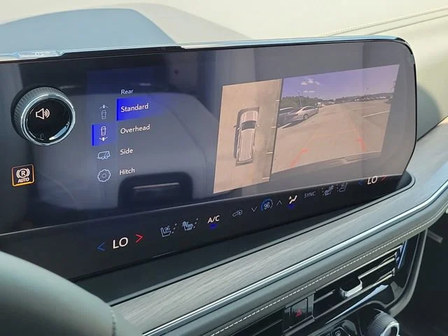 2026 Chevrolet Tahoe Premier - Photo 31