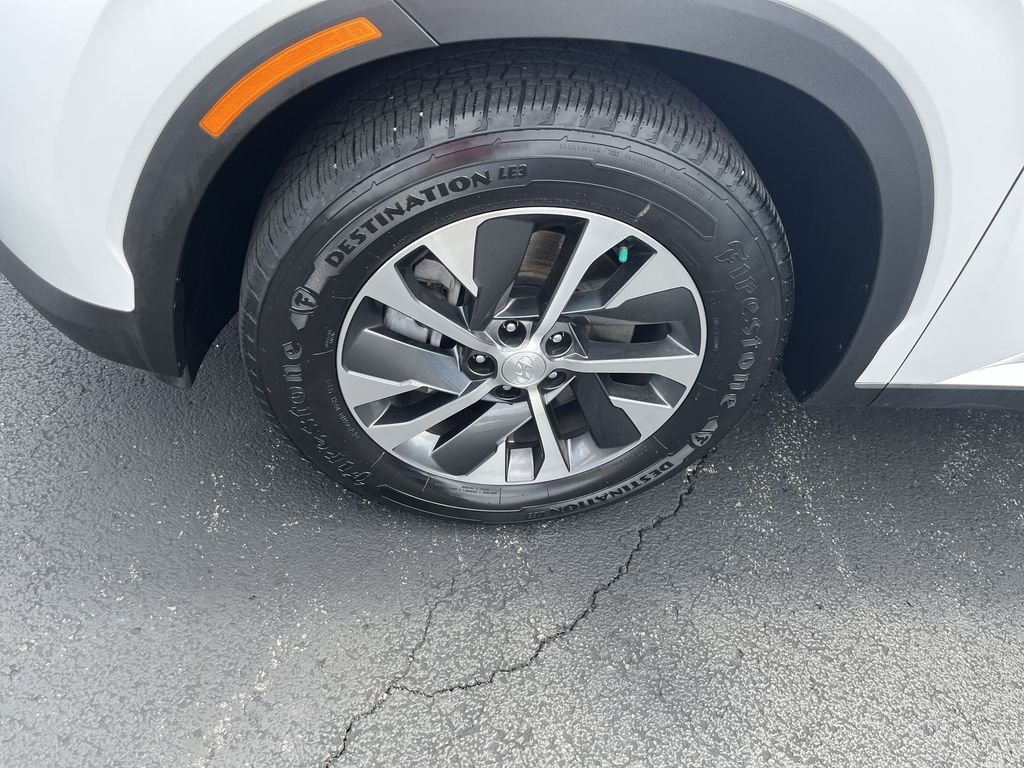 Used 2020 White Hyundai SEL image 10