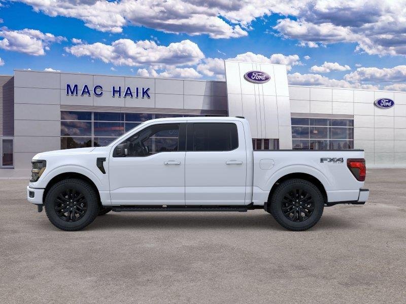 New 2026 Oxford White Ford XLT image 3