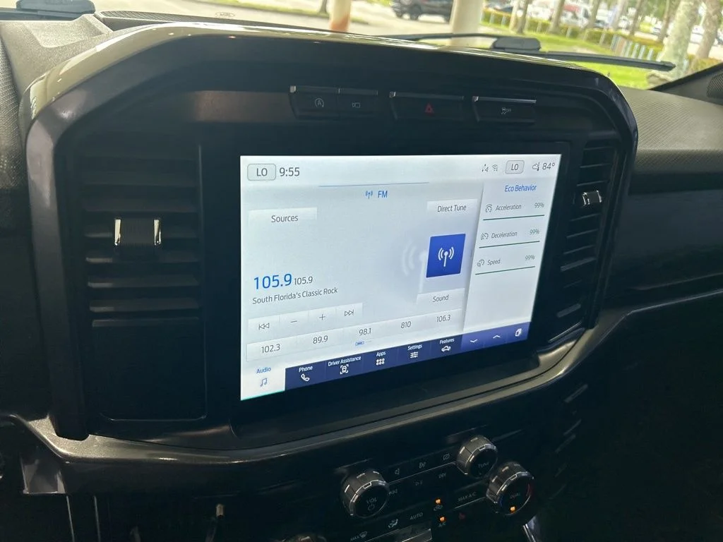 Used 2022 Silver Ford XLT image 8