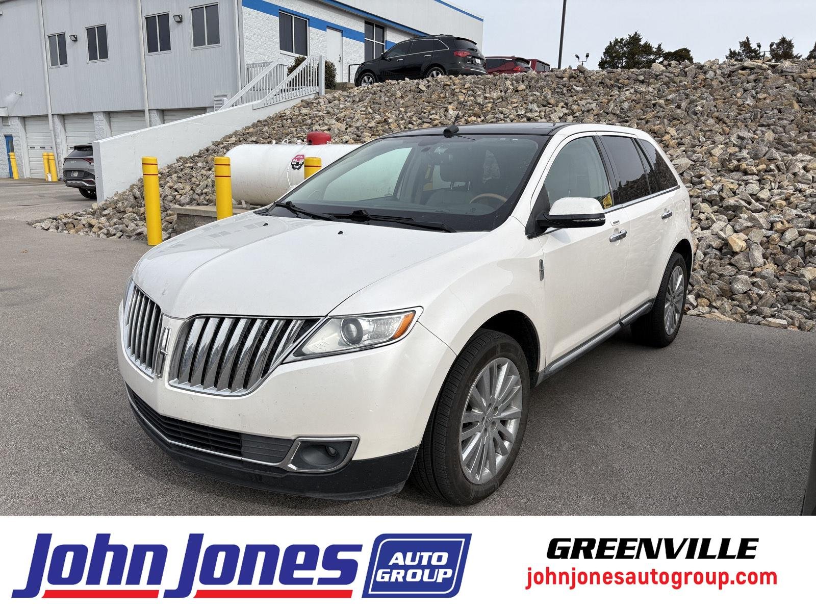 2015 Lincoln MKX Base