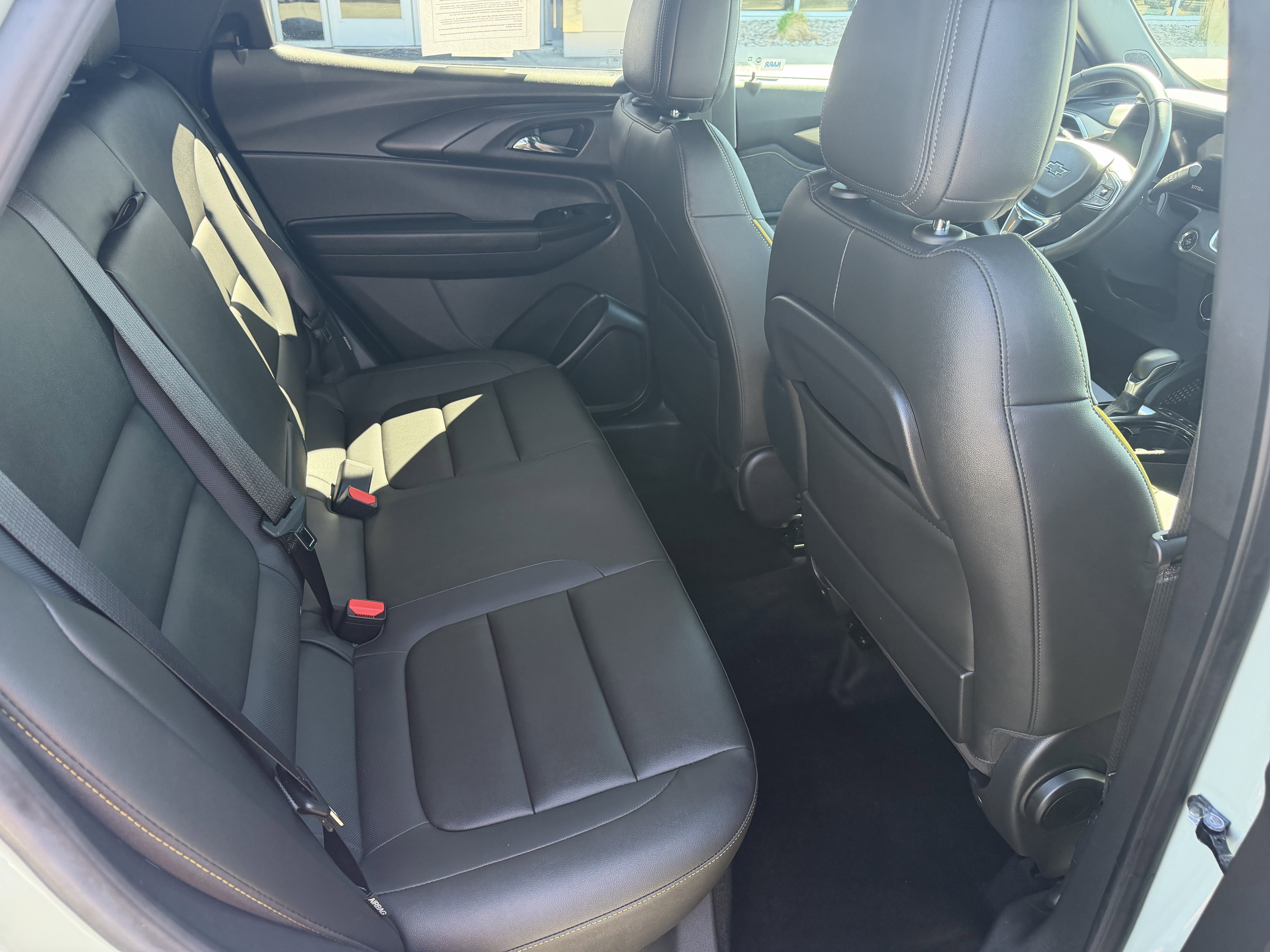 Used 2024 Green Chevrolet ACTIV image 13