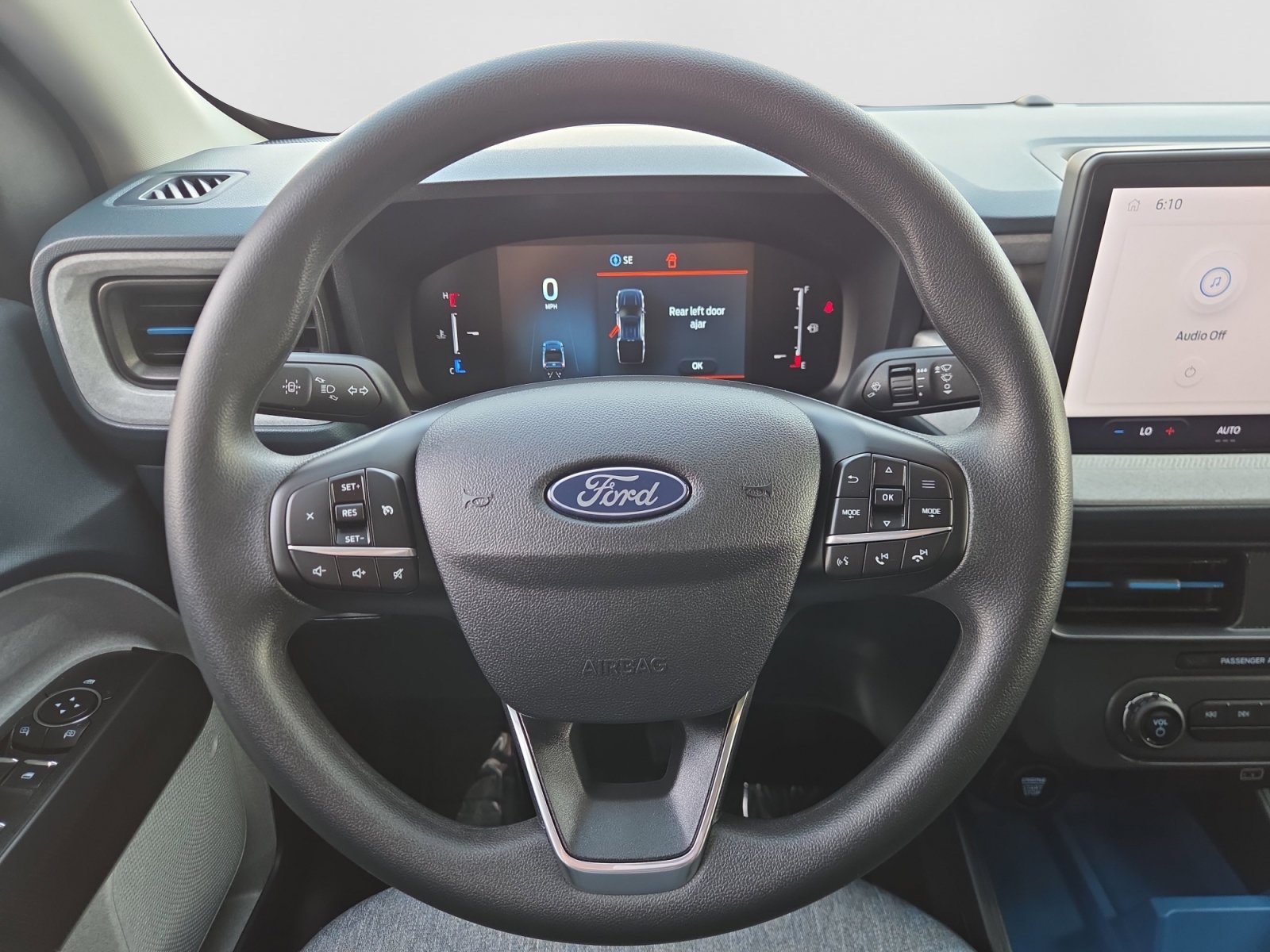 2025 Ford Maverick XLT - Photo 12
