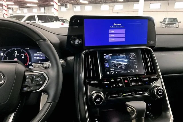 New 2026 Nori Green Pearl Lexus Luxury image 7