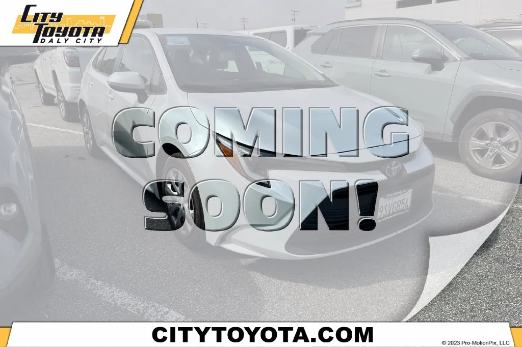 2025 Toyota Corolla LE
