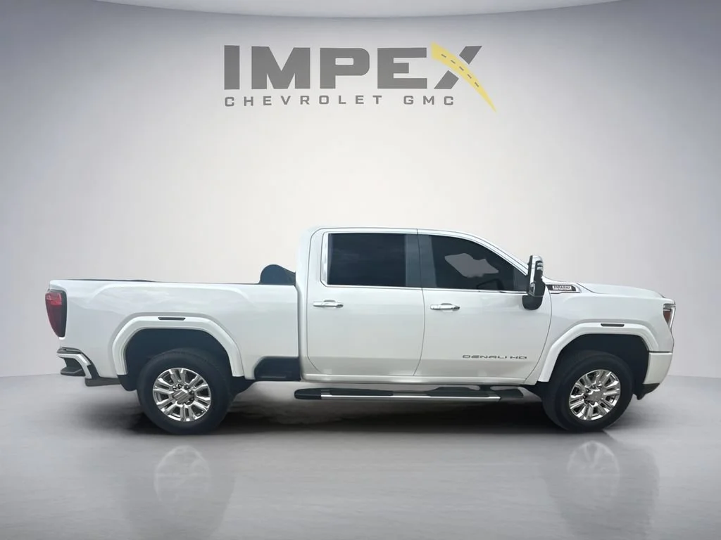 Used 2021 WHITE FROST TRICOAT GMC Denali image 6