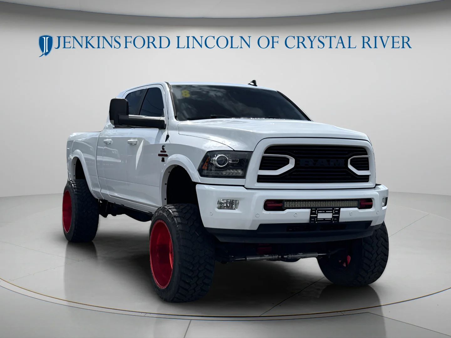 Used 2018 Bright White Clearcoat Ram Laramie image 17