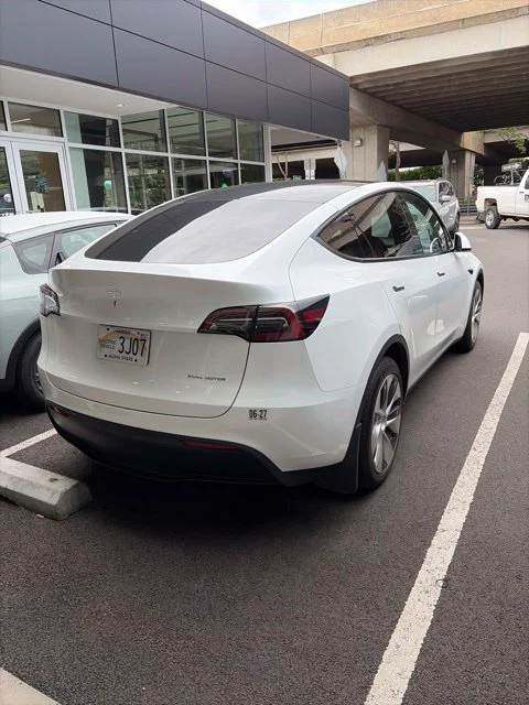 Used 2023 White Tesla Long Range image 4