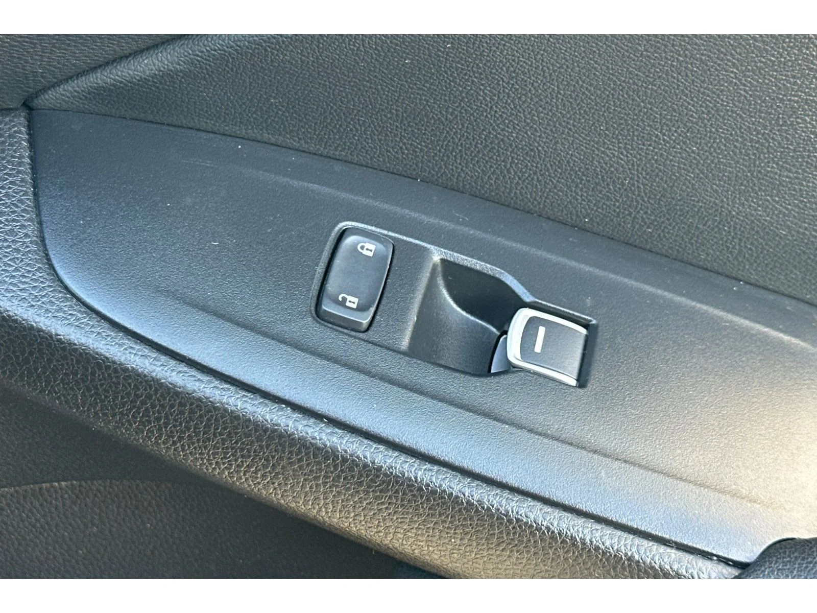 Used 2022 Crystal Black Pearl Honda Sport SE image 21