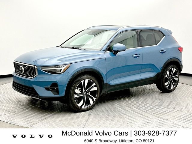 Used 2023 Blue Volvo Ultimate image 1