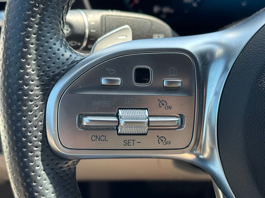 Used 2021 White Mercedes-Benz C 300 image 26