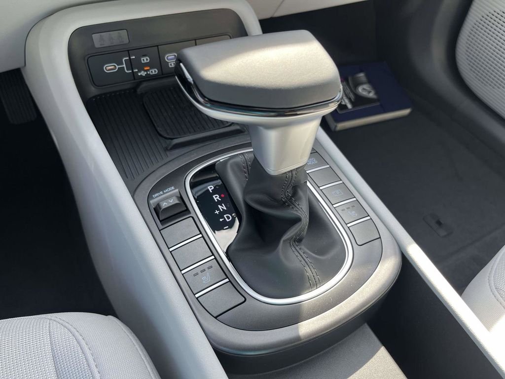 New 2026 Orange Hyundai SEL Sport FWD image 19