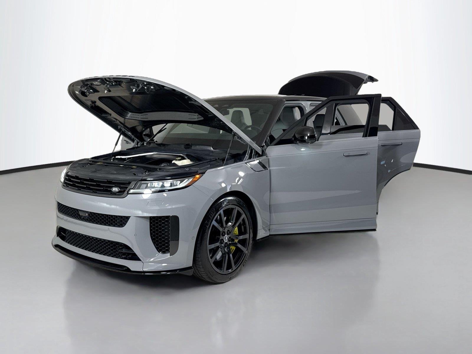 Used 2025 Nardo Grey Land Rover SPORT SV Edition Two | Carbon Fiber Wheels | 360 Camera image 50