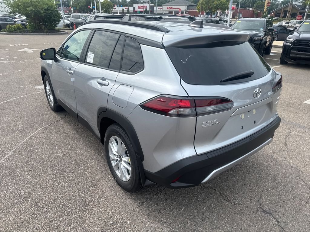 New 2026 Sonic Silver Toyota LE image 5